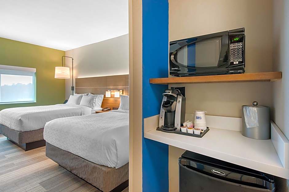 Holiday Inn Express & Suites - Wildwood - The Villages By IHG