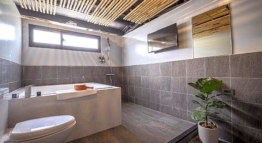 Yunoyado Onsen Hotspring Hotel Deyang