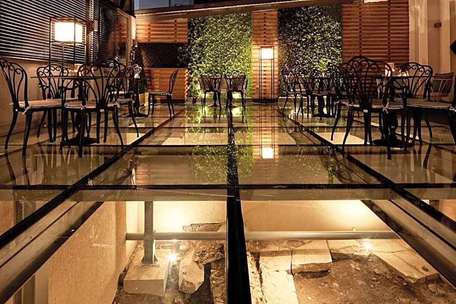 Antigon Urban Chic Hotel - The Leading Hotels of the World