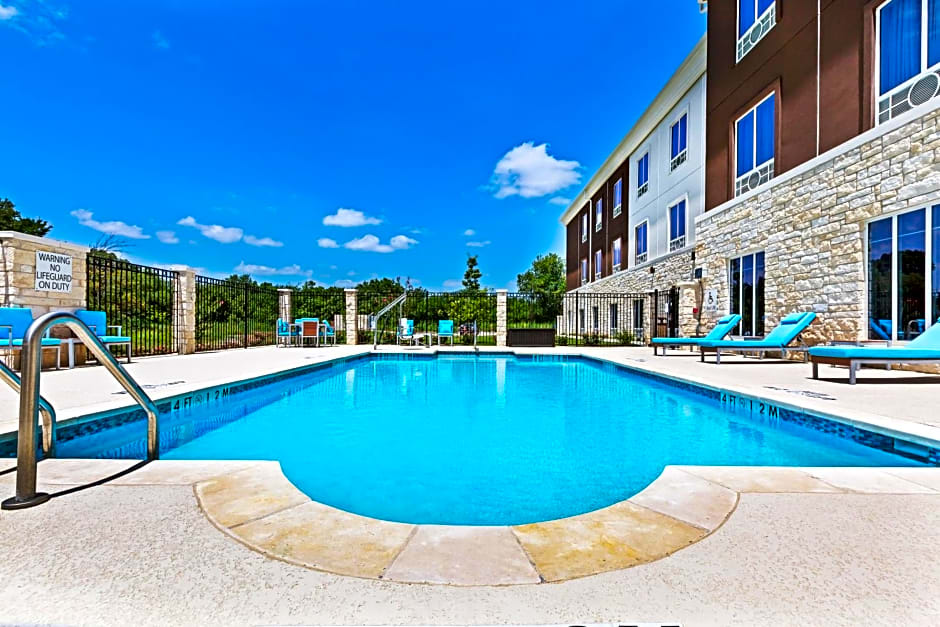 Holiday Inn Express and Suites Killeen-Fort Hood Area By IHG