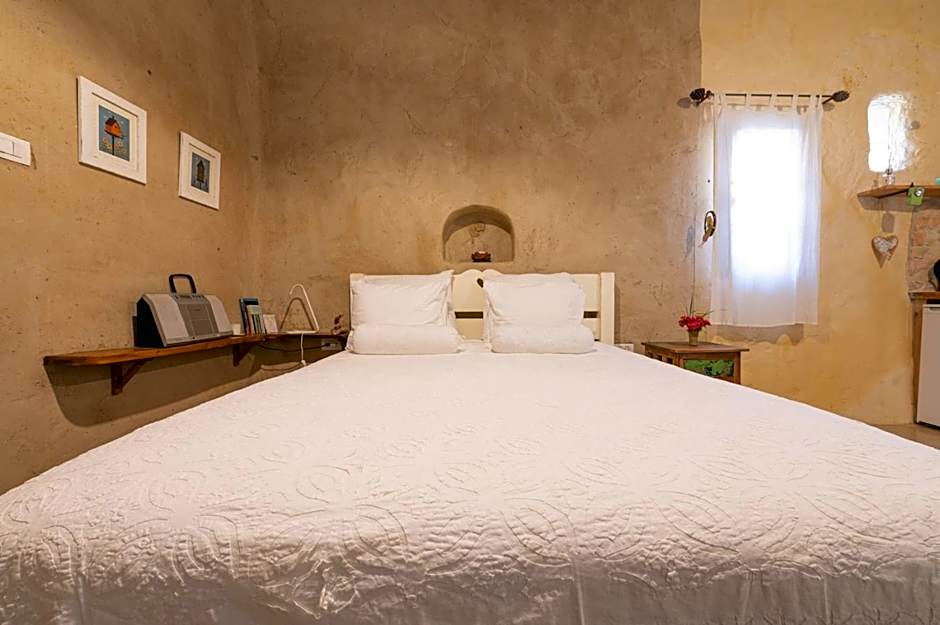 Hemdatya Stone Suites In The Galilee