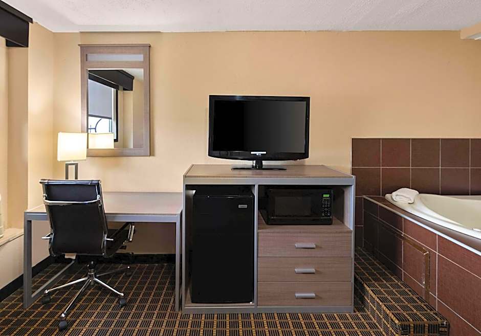 Best Western Adena Inn