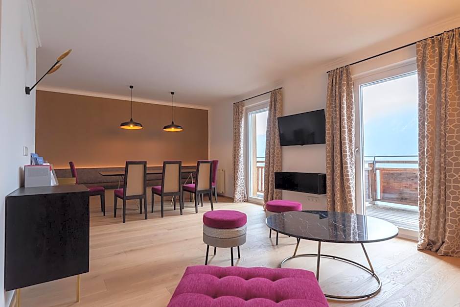 Romantik Residenz (Ferienwohnungen Hotel Im Weissen Rössl) - Dependance