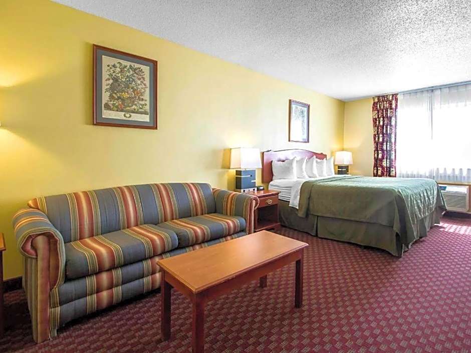 Quality Inn Mineral Point