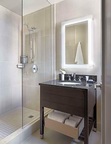 Double Room with Two Double Beds - Disability Access