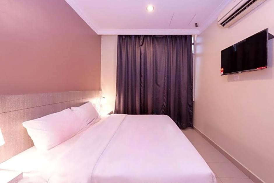 Spring Inn Hotel