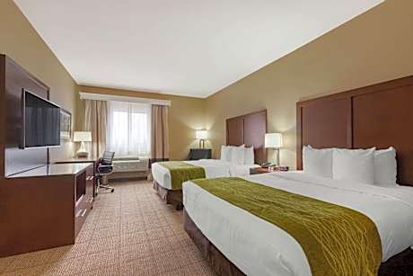 Queen Room with Two Queen Beds - Accessible/Non-Smoking