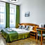 Kosmopolita Rooms