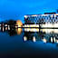 Best Western Plus Lakeside Hotel