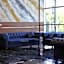 Shelby Hotel