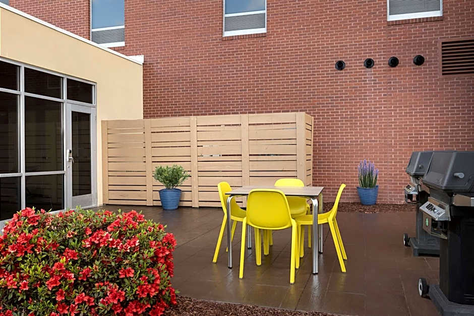 Home2 Suites by Hilton Jacksonville, NC