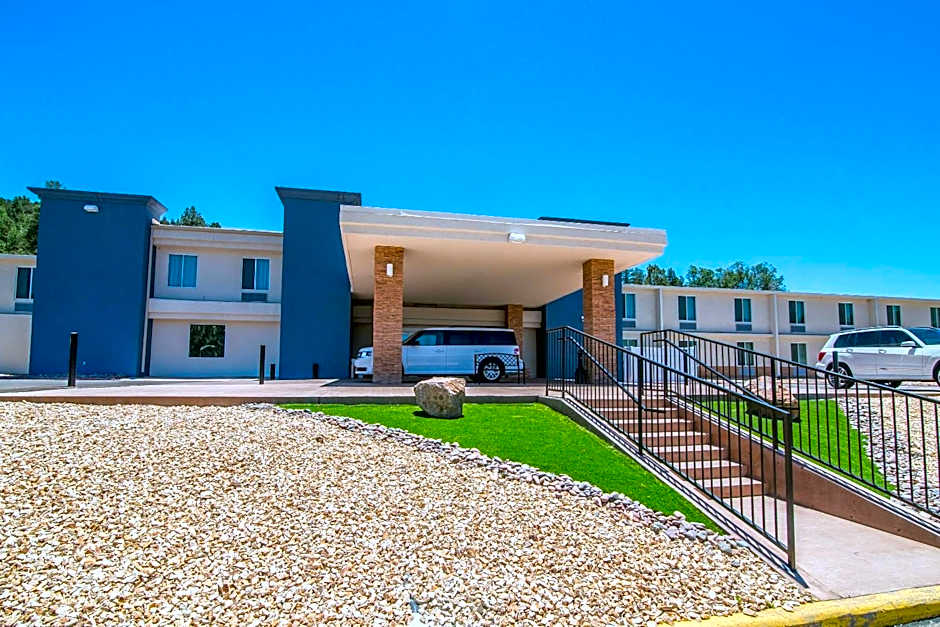 Elevate Hotel at Sierra Blanca Ruidoso