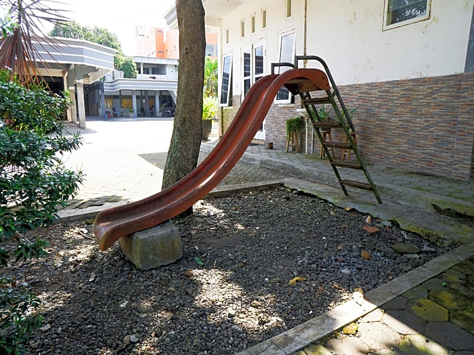 Collection O 92868 Nusantara Hotel