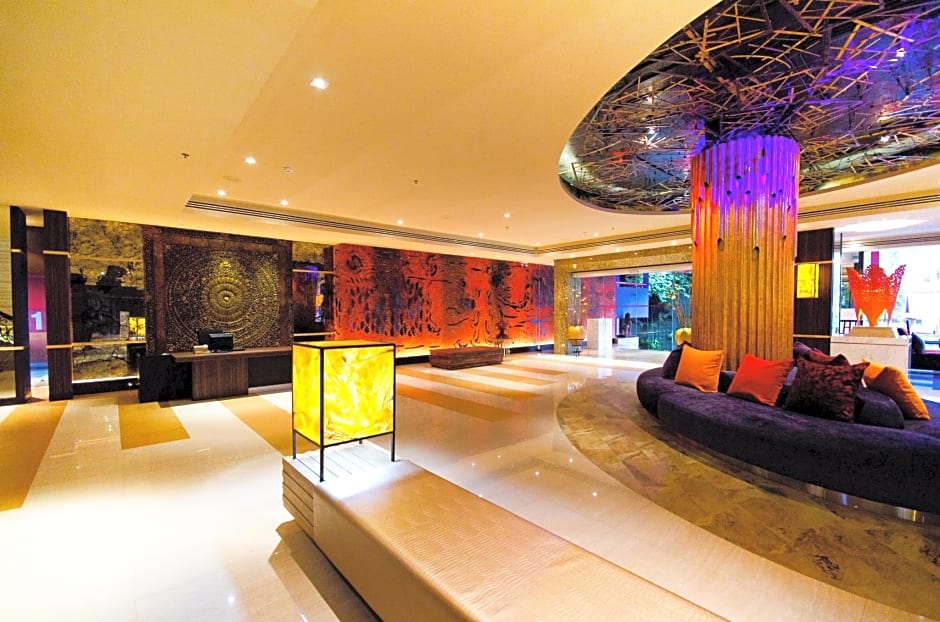 TONGTARA RIVERVIEW HOTEL