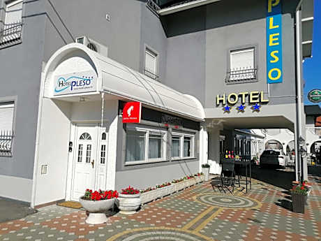 Hotel Pleso