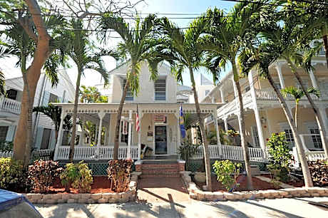 The Palms Hotel