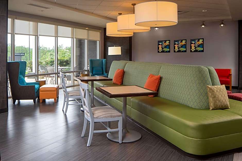 Home2 Suites by Hilton Gulfport, MS
