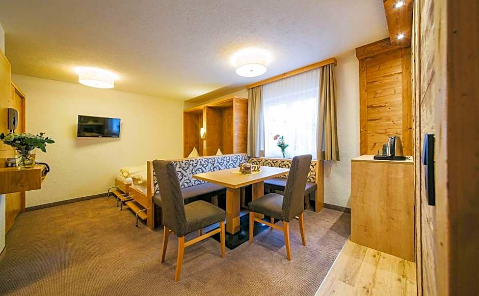 Arlen Lodge Hotel-Garni