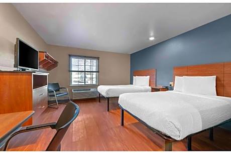 2 Full Beds | Non-Smoking, Kitchen