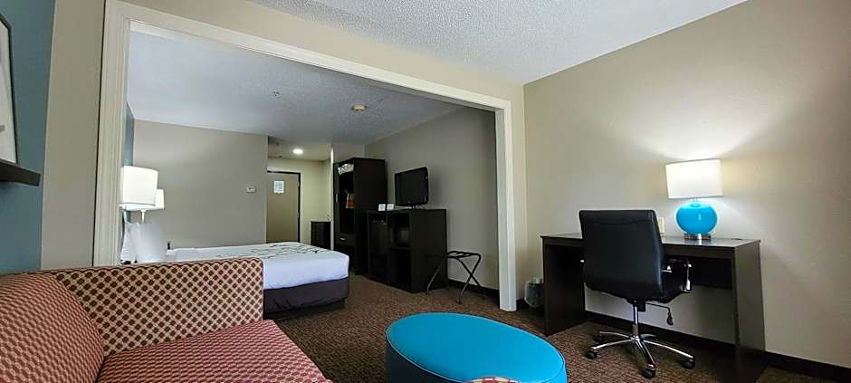 Sleep Inn & Suites