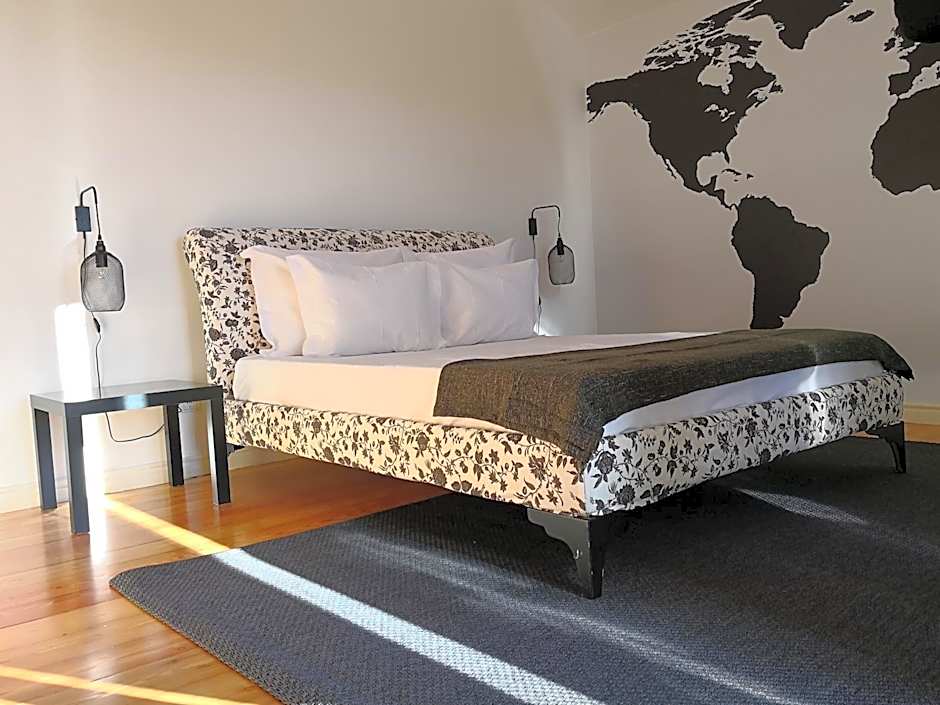 Travellers Pearl by Storytellers