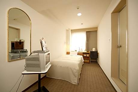 Standard Single Room - Non-Smoking