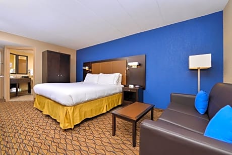 Standard King Room with Sofa Bed