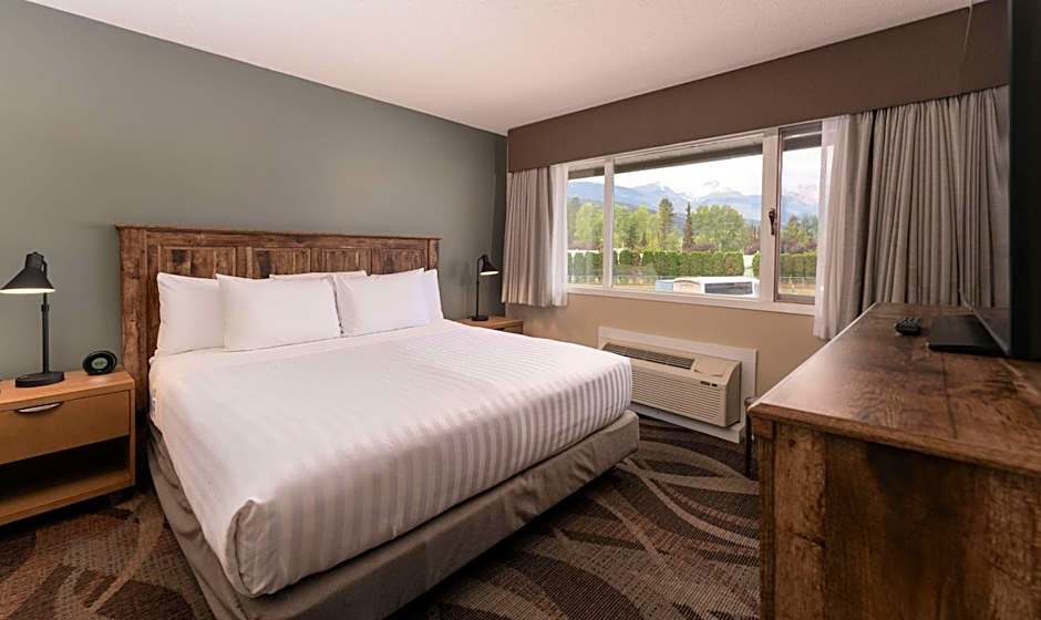 Prestige Hudson Bay Lodge, Premier Collection