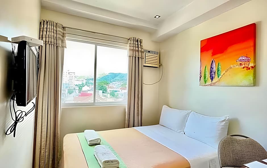 Canberry Hotel