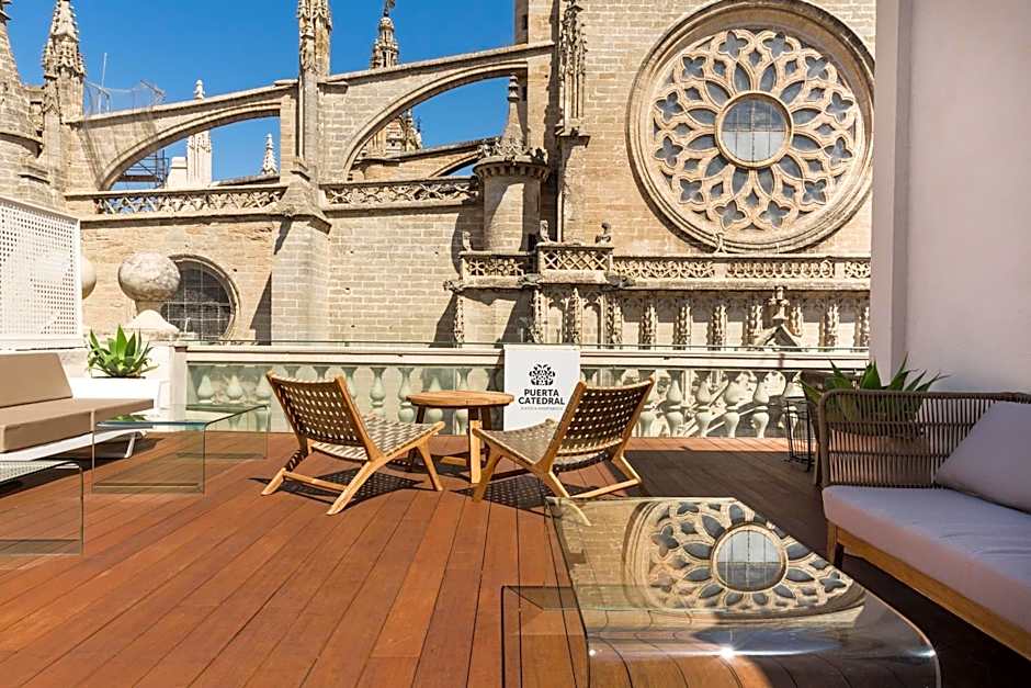 Puerta Catedral Suites