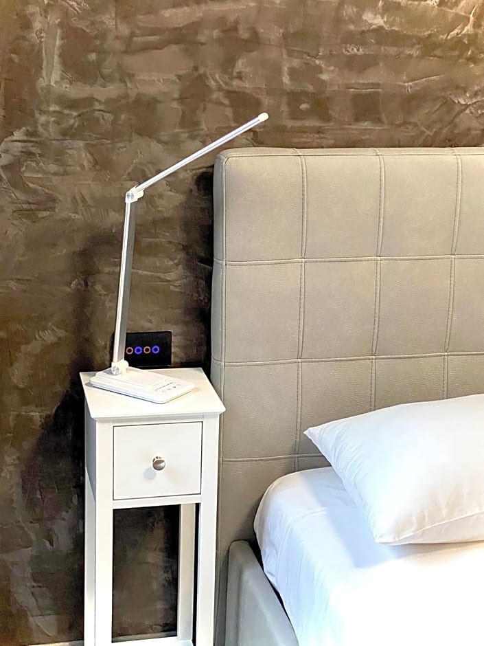 HOTEL TECH