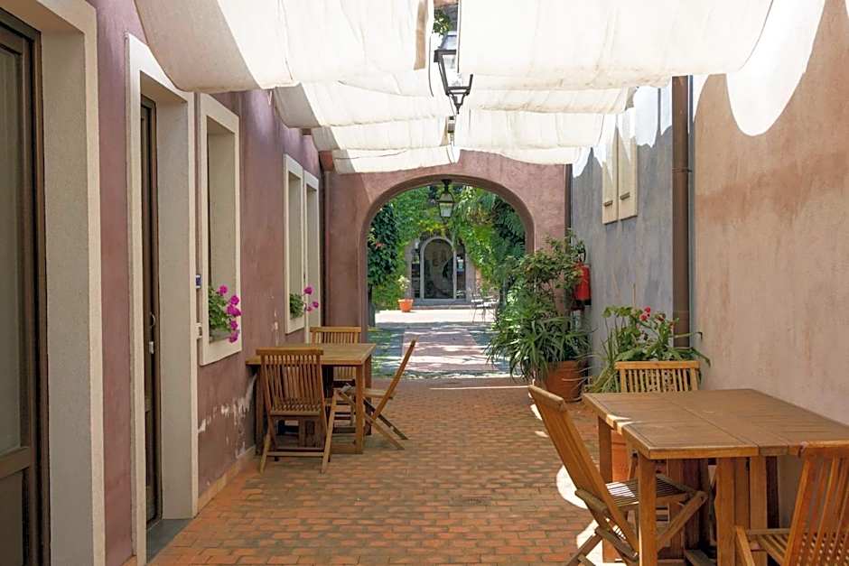 Etna Hotel