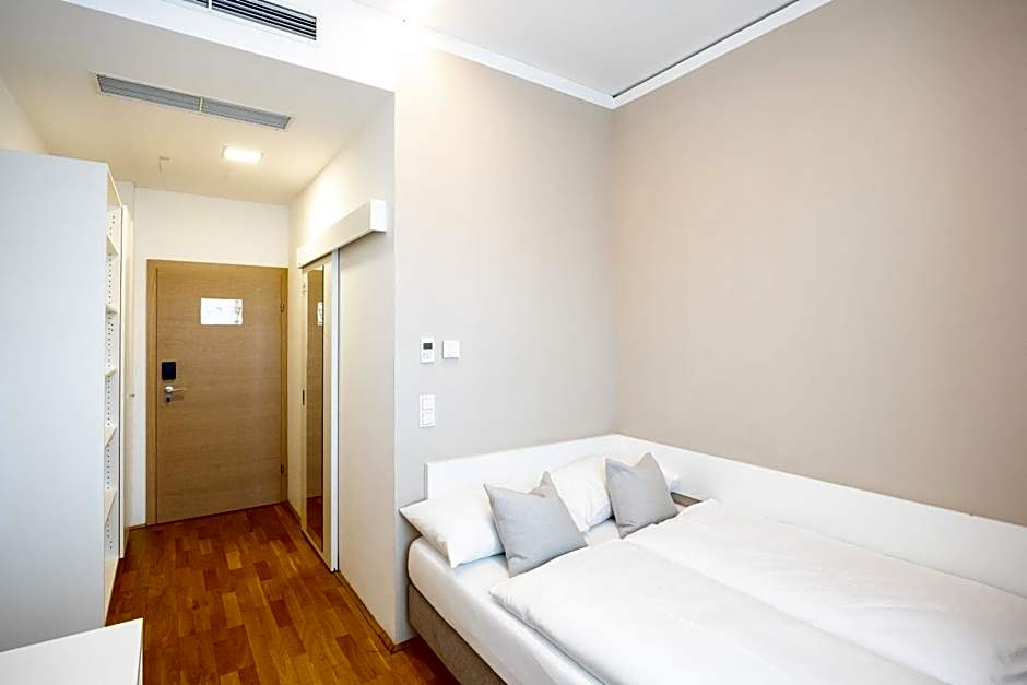 SHOME Hotel Graz I Self-Check-In I Free Parking