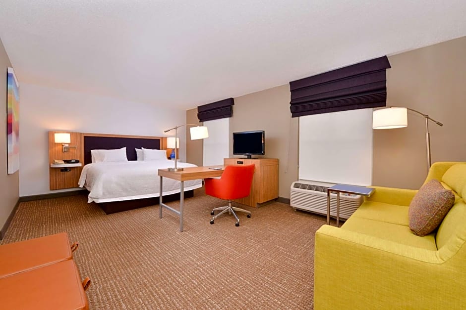 Hampton Inn By Hilton & Suites Plymouth