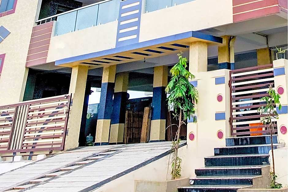 Hotel O Ramavarapadu Near PVR Icon