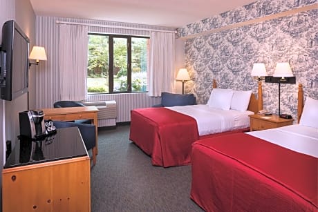 STANDARD 2 DOUBLE BEDS