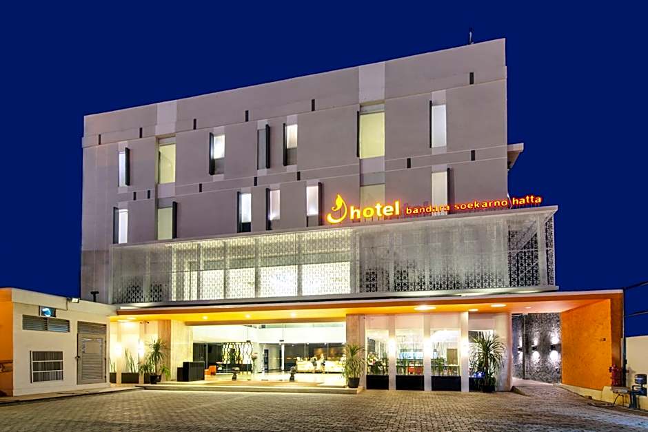 J Hotel - Bandara Soekarno Hatta