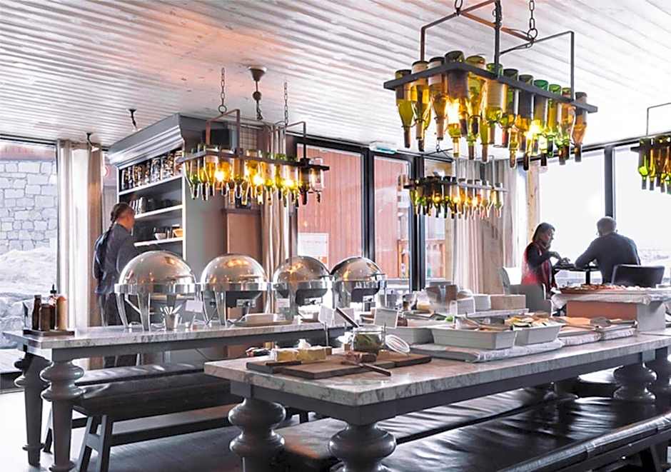 Langley Hôtel Tango