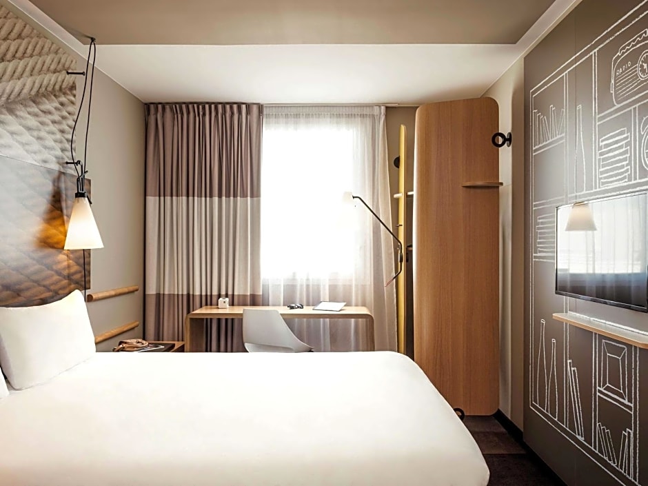 ibis Saint Quentin en Yvelines - Velodrome