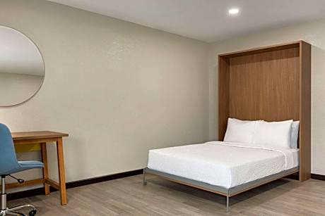 Double Room - Non-Smoking