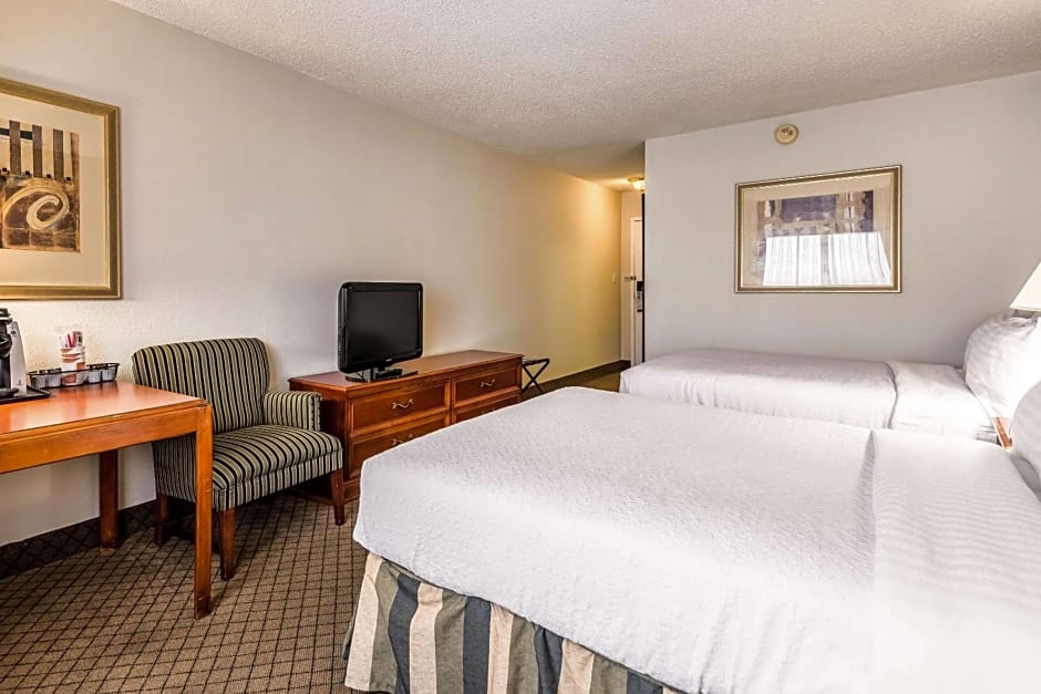 Quality Inn near Finger Lakes and Seneca Falls