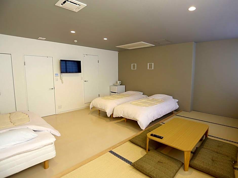 Iwatoyama Hostel