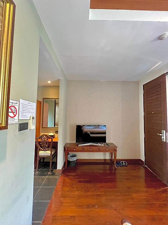 Yotaka Bangkok Hotel