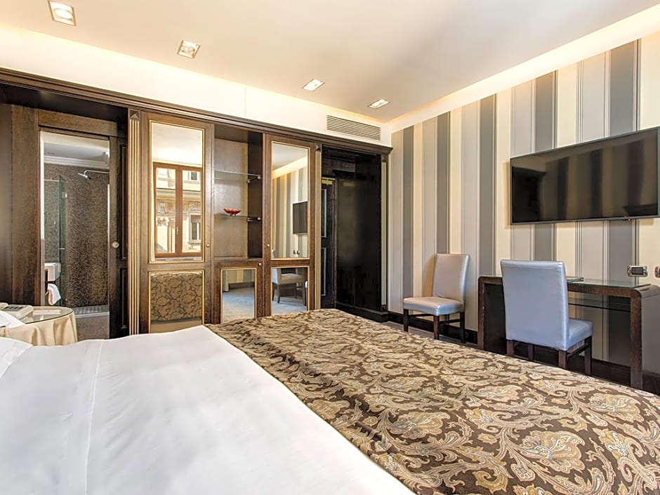 Marcella Royal Hotel
