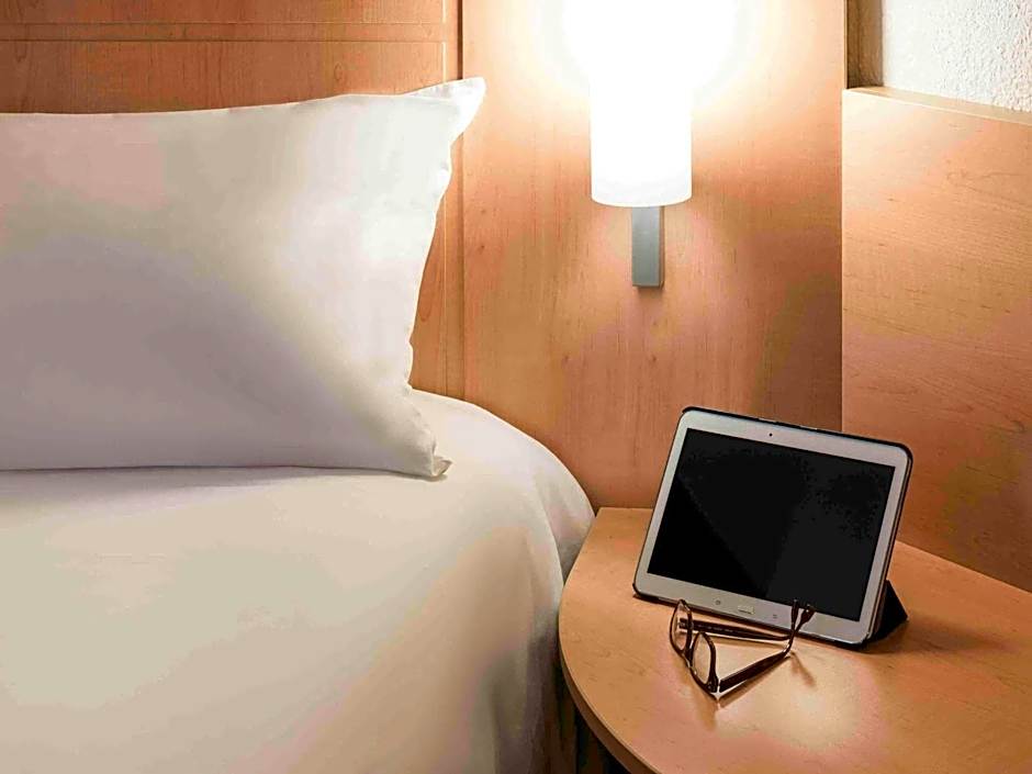 ibis Lyon Est Chaponnay