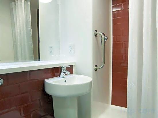Travelodge London Crystal Palace