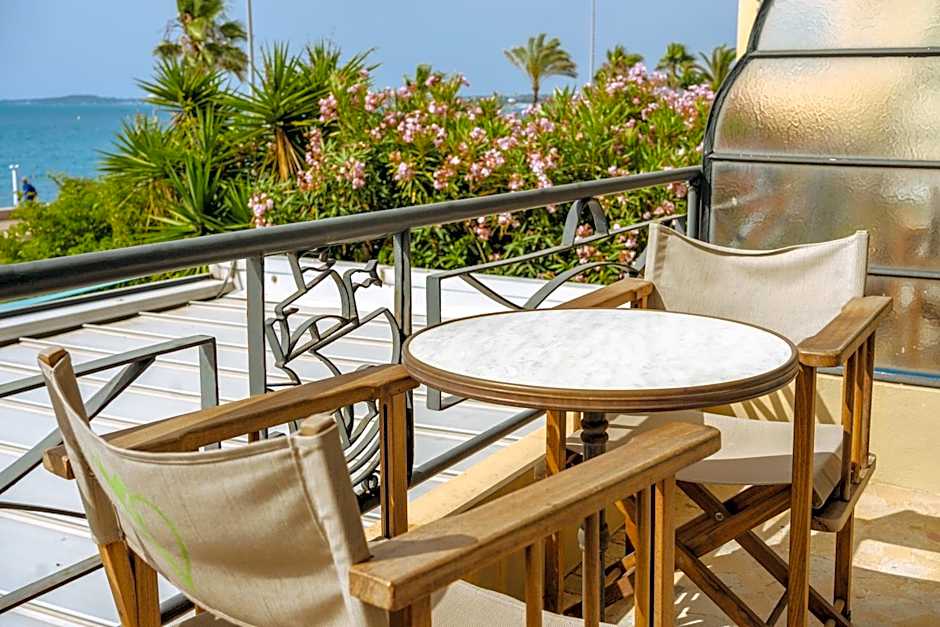 Hôtel du Bord de Mer "Le Vanillé"