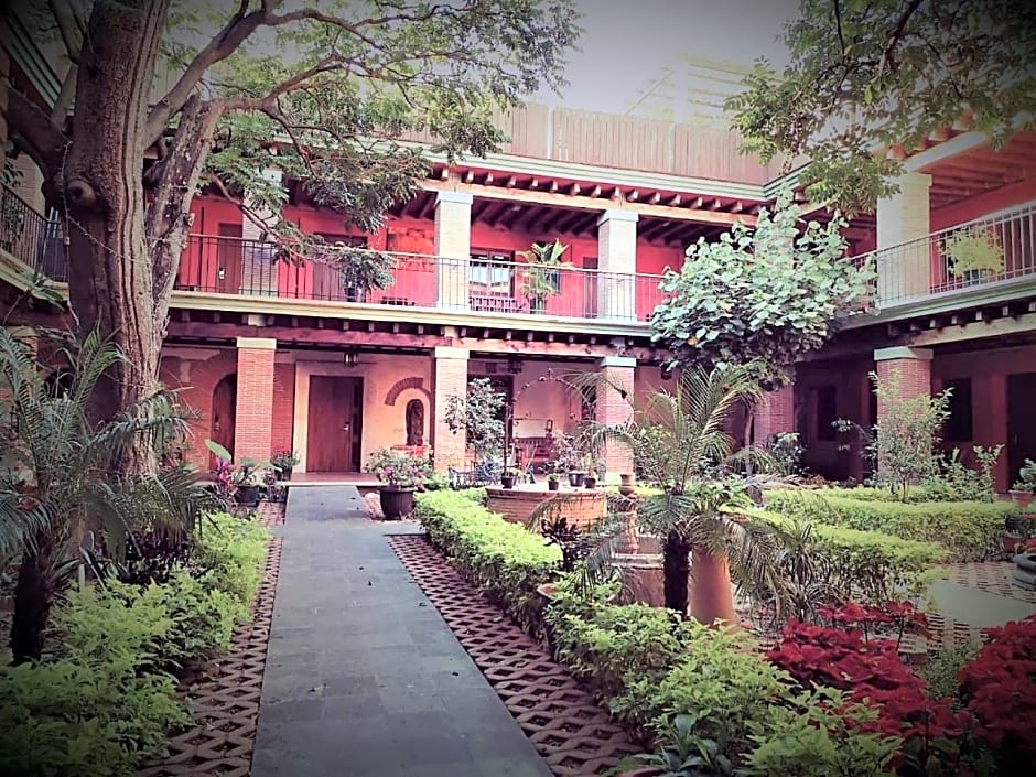 Hotel Siglo XVII Art Gallery