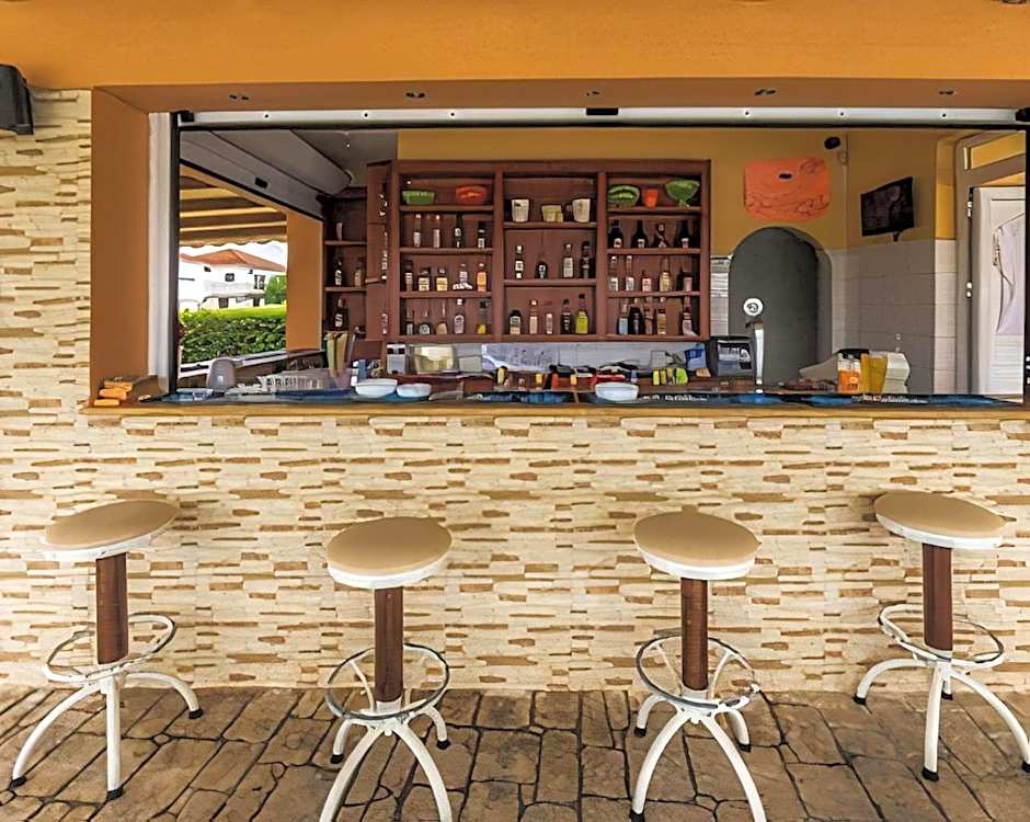 Derekas studios & apartments