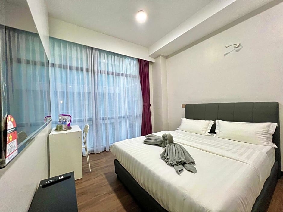Capital O 90985 Margo Hotel KK